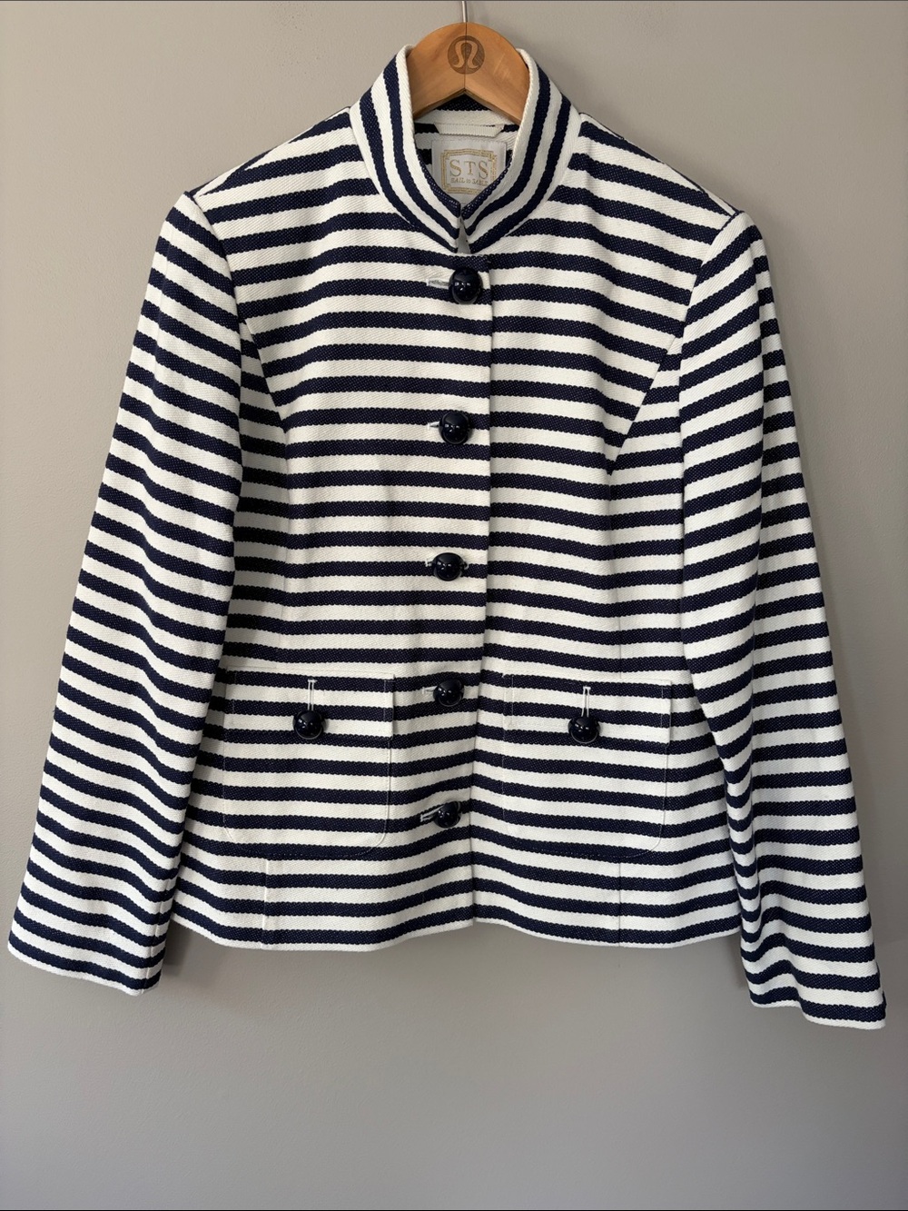STS Sail to Sable Jacket Striped White Navy Blue Medium Classic Preppy Nautical